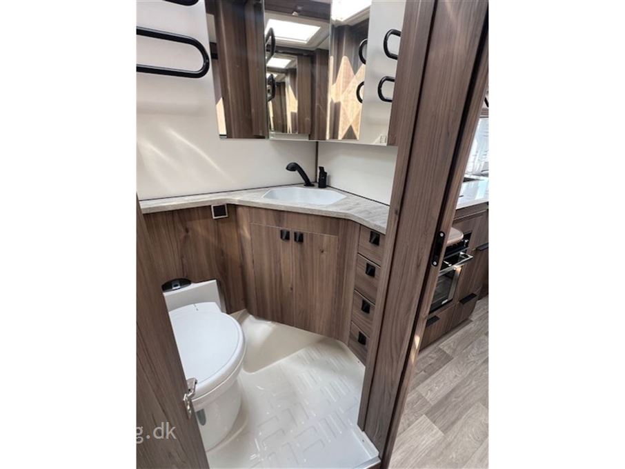 Kabe Ametist 560 GLE KS B8 PREMIUM LINE